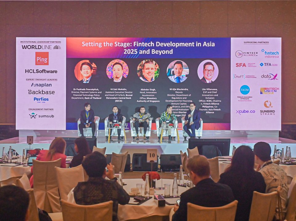 @PAULUSARDE (113 of 337)